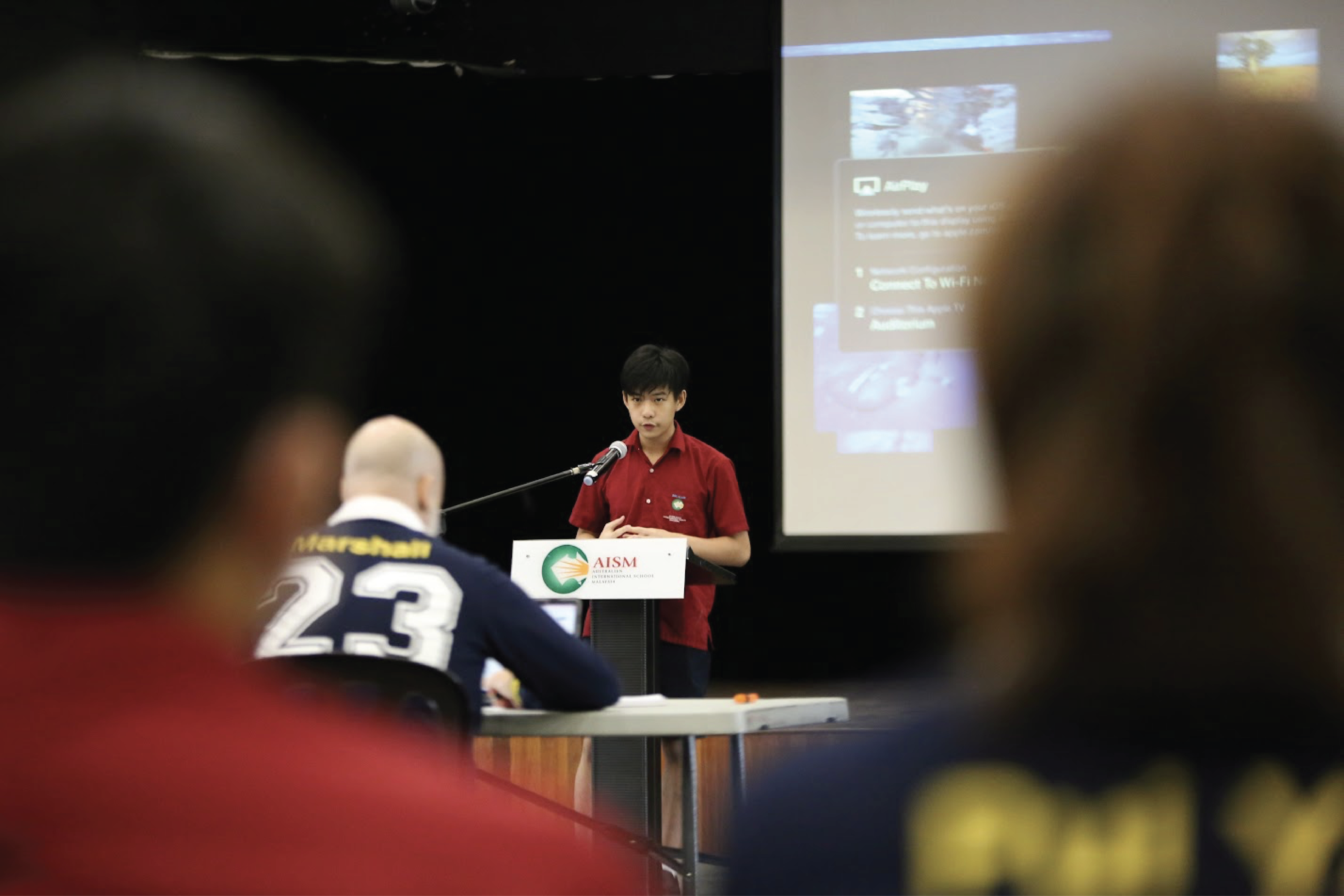 The Australian curriculum gives AISM student chances to present and public speaking for leadership and intercultural exploration.